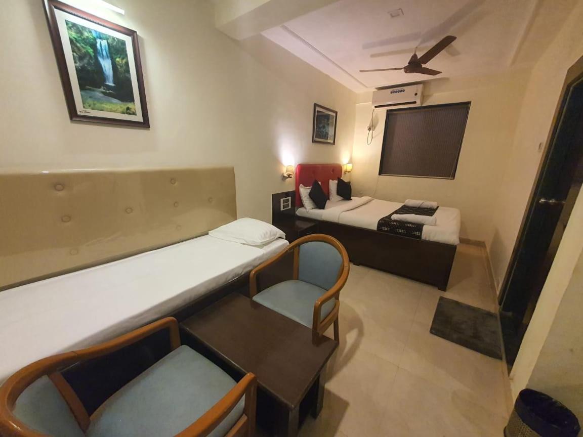 Hotel O Silver Leaf Panchgani Exteriör bild
