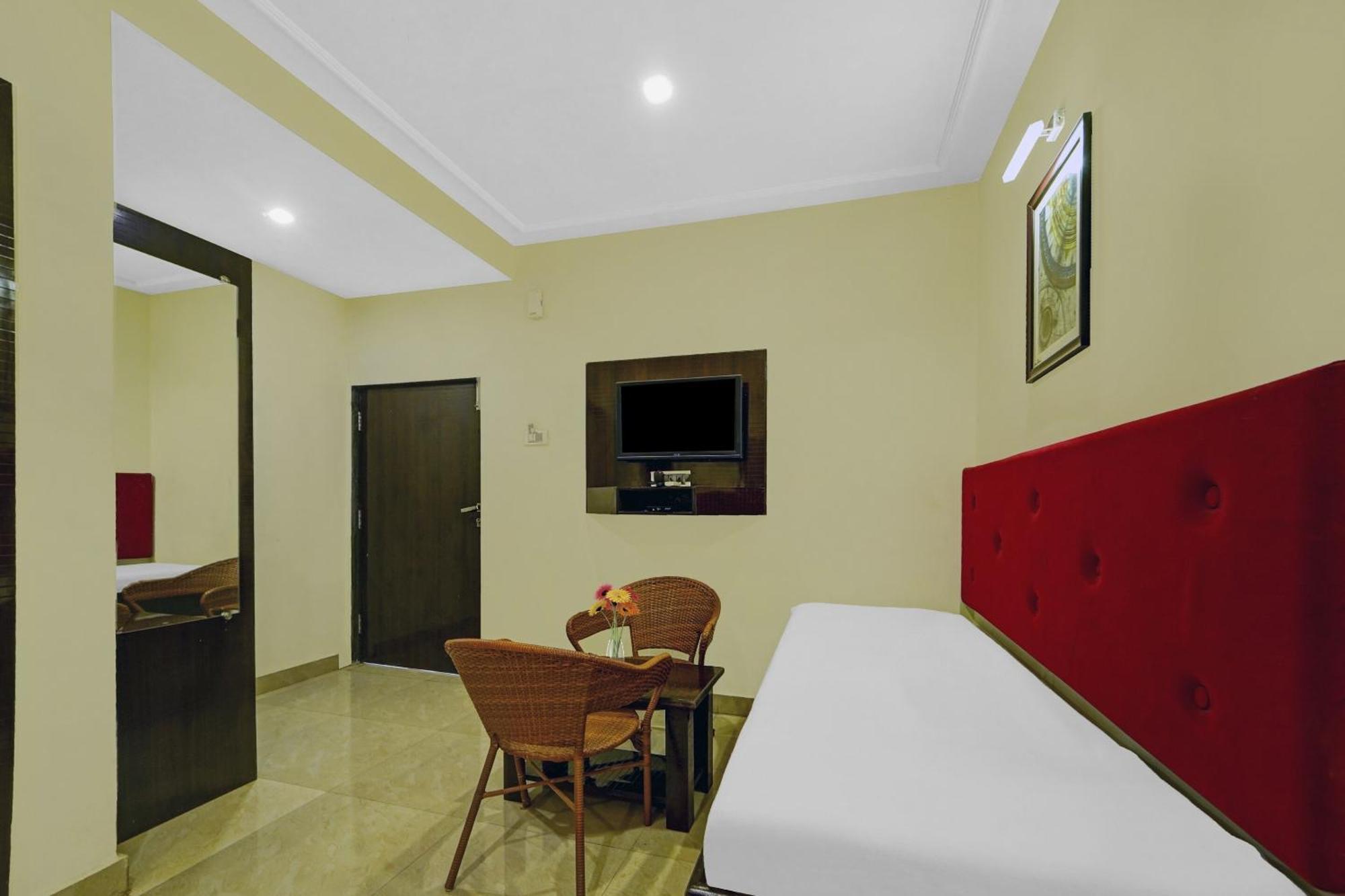 Hotel O Silver Leaf Panchgani Exteriör bild