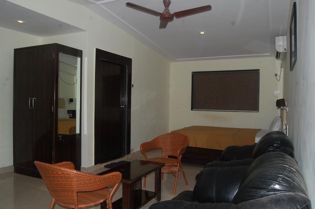Hotel O Silver Leaf Panchgani Exteriör bild